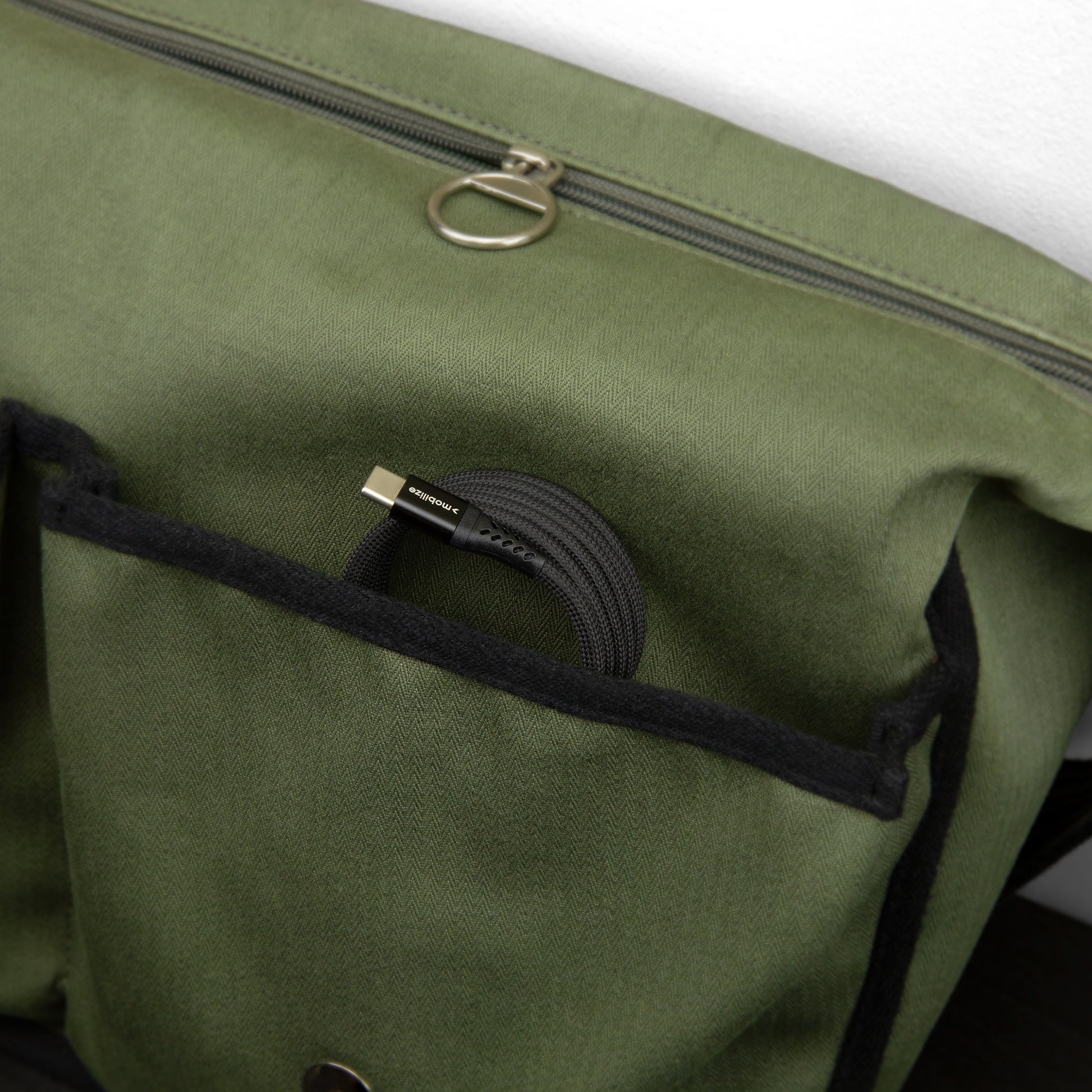 Mobilize Magnetic Nylon Cable - Usb-C To Usb-C - 2M. - 100W Black